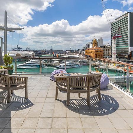Stunning Waterfront Location With Huge Balcony! Apartamento Auckland Exterior foto