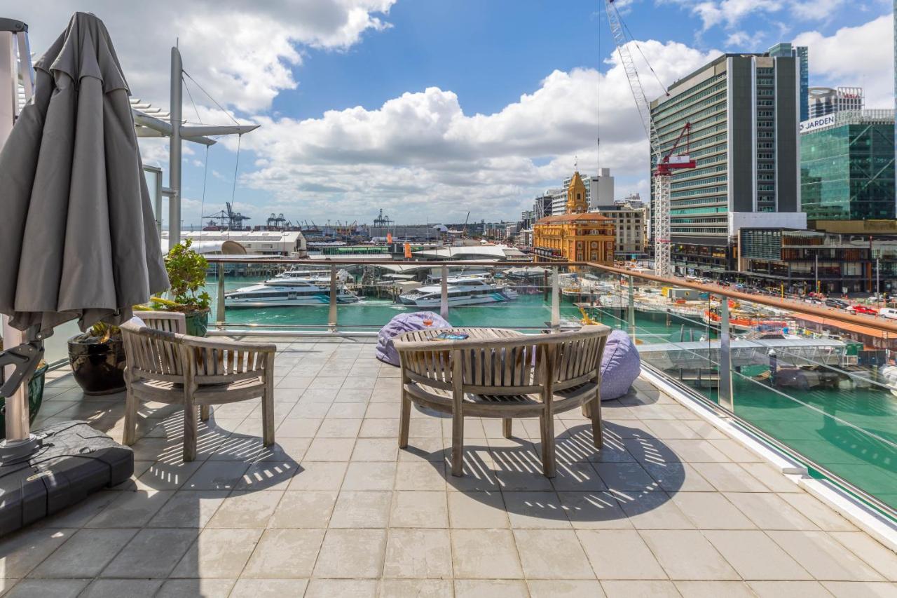 Stunning Waterfront Location With Huge Balcony! Apartamento Auckland Exterior foto